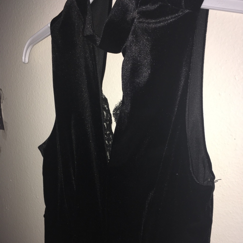 Black Velvet Romper - Picture 4 of 5